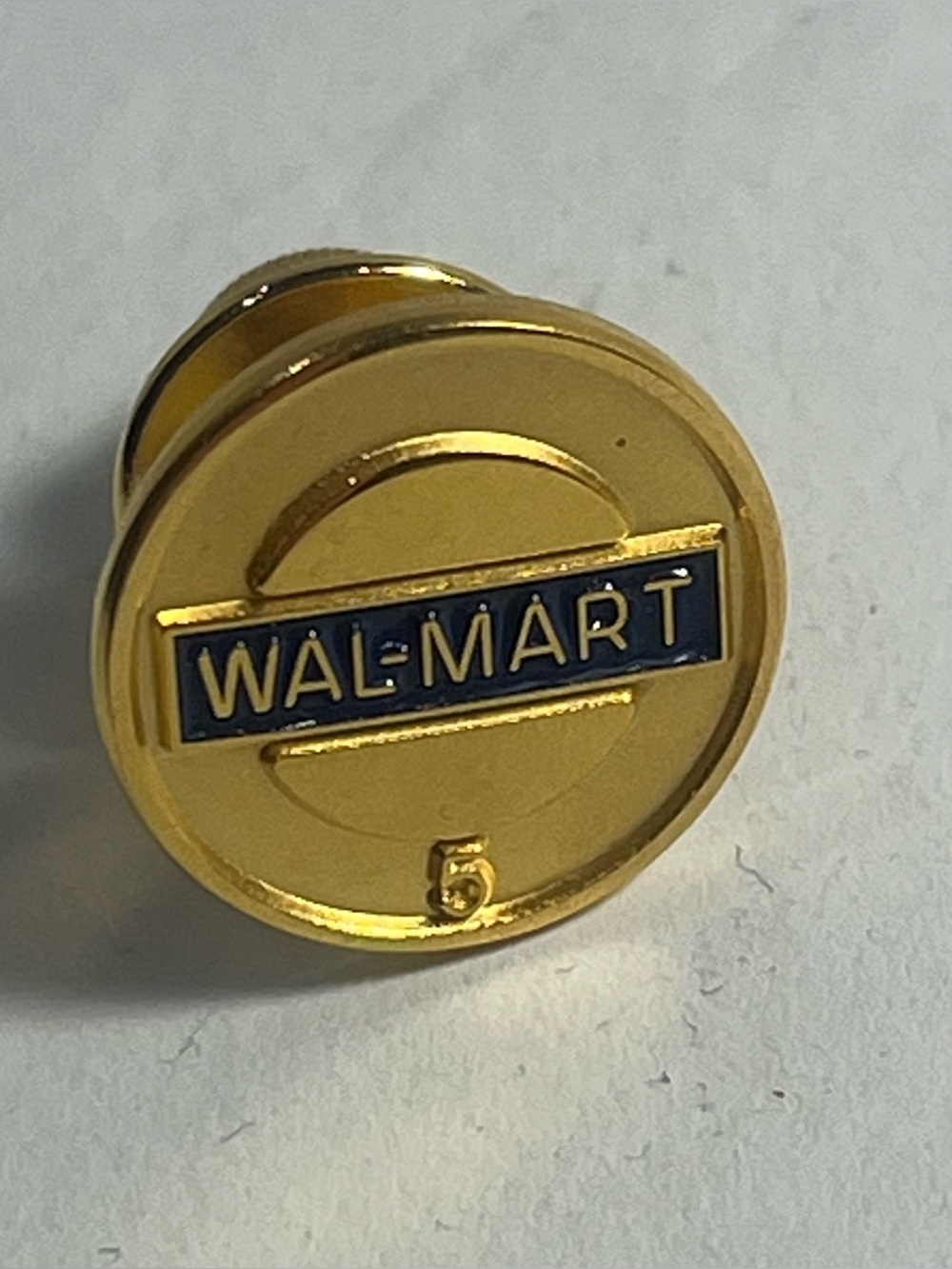 Walmart Employee Gold Tone 5 Year Service Pin